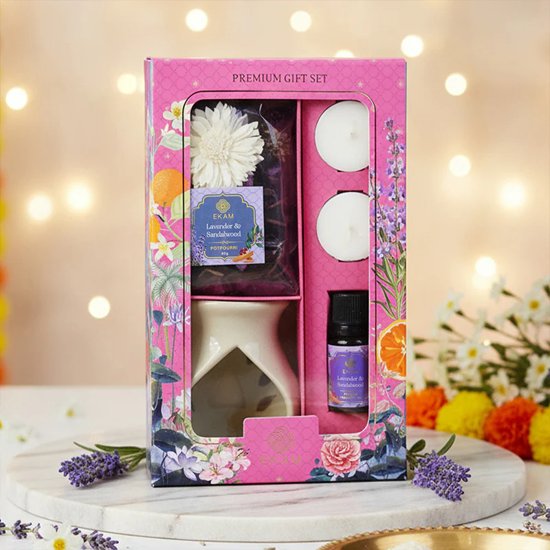 Lavender & Sandalwood Ceramic Oil Warmer & Potpourri Gift Set - Image 4