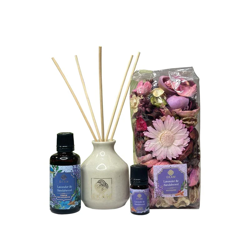 Lavender & Sandalwood Reed Diffuser & Potpourri Gift Set - Image 5
